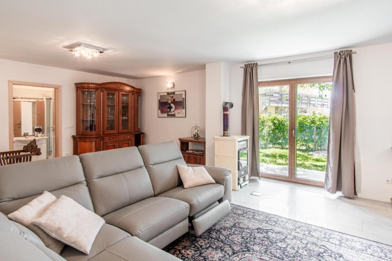 Villa Hermes Art Dutovlje Dış mekan fotoğraf